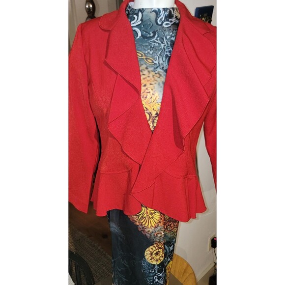Sophisticated Fashion High Quality Joan Rivers Red Soft Knit Flutter Lapel Shrug - Picture 3 of 14